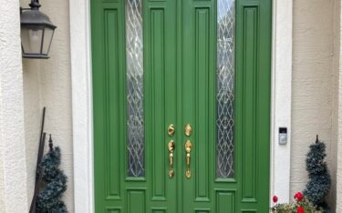 Signs That You Need to Paint Your Doors: Sacramento Valley